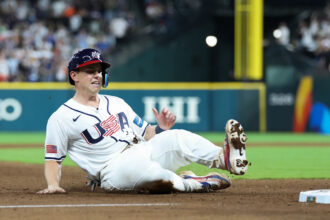 Team USA loses to Italy, needs help to advance in World Baseball Classic
