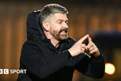 Aberdeen given permission to talk to St Mirren boss Robinson