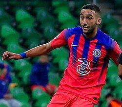 Carra: Chelsea won't compete until they fix goalkeeping position