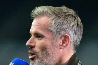 Jamie Carragher says Chelsea cannot go any further until they sort out one position