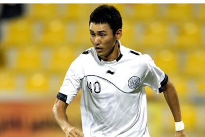 Fifth time lucky for Home By The Lee in shock Stayers' Hurdle success