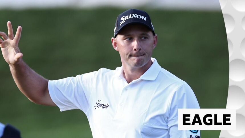 Straka chips in on 16 to take a share of Players' lead