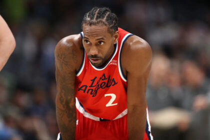 Are Kawhi Leonard and the Clippers suddenly a playoff threat again?