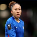 Chelsea ace James signs new deal