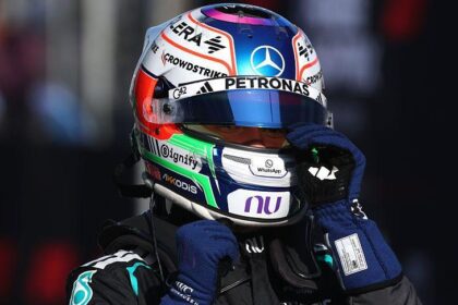 Antonelli takes Chinese GP pole after Russell issues