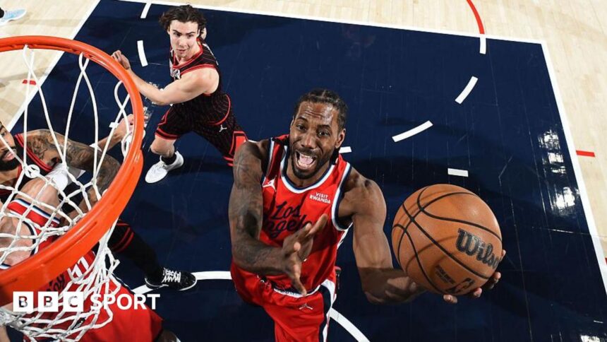 Leonard equals franchise record in Clippers win