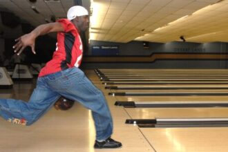 No. 3 Michigan edges No. 23 Wisconsin to reach Big Ten title game