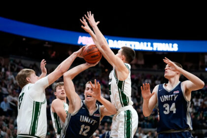 Freeland buries late 3s for first MHSAA boys basketball state title