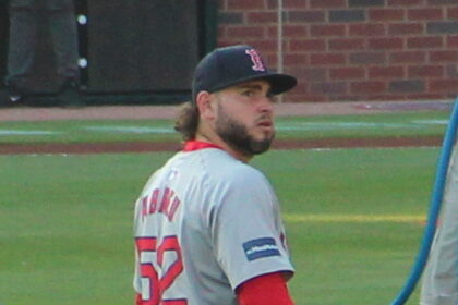 Wilyer Abreu's HR carries Venezuela into WBC semis over Japan