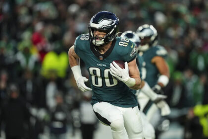 Dallas Goedert, Eagles agree to new 1-year contract