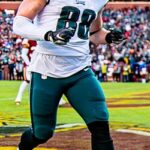 Sources: Goedert stays with Eagles on new deal