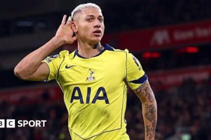 Spurs answer Tudor's call with show of fight in the face of crisis