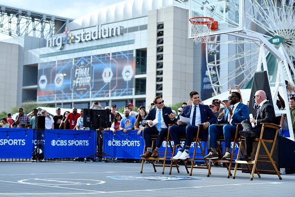Wally Szczerbiak is calling NCAA Tournament games, but not RedHawks