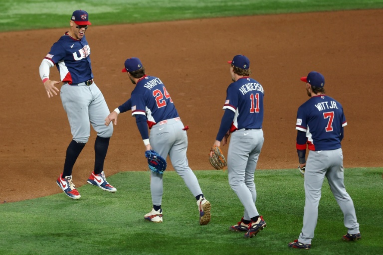 USA beat Dominicans to reach World Baseball Classic final