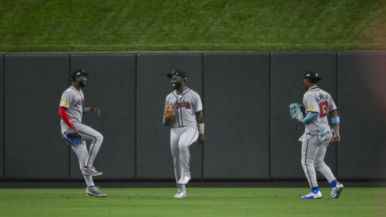 Braves predicted to make blockbuster trade for $56M rival Cy Young winner to pair with Chris Sale