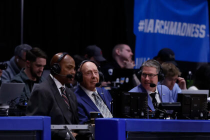 Charles Barkley: Not Miami RedHawks' fault everybody in MAC 'sucks'