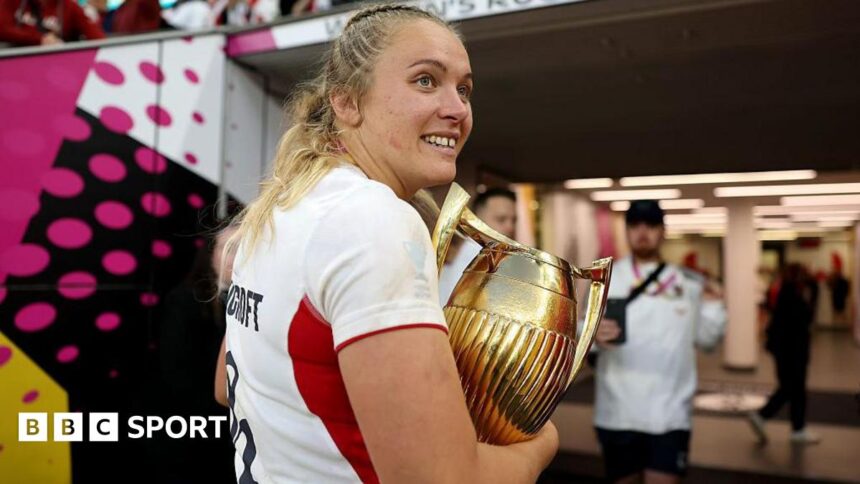 England's World Cup-winning captain Stratford announces pregnancy