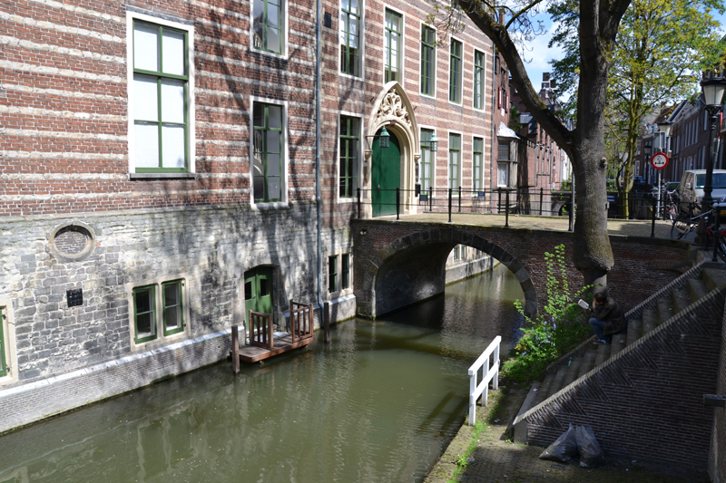 Van Veen pulls out of Premier League Darts in Dublin with kidney stones