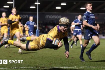 Saints and Bath lead race for top four as Prem returns