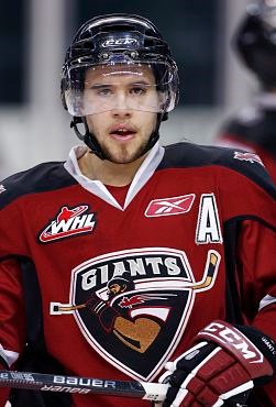 Sources: Cunningham out with collapsed lung