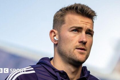 Carrick has no date for injured De Ligt's return