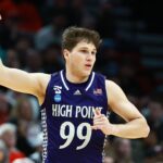 High Point stuns Wisconsin in the first upset of March Madness with thrilling finish