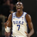 Duke survives stunning halftime deficit to hold off No. 16 seed Siena in March Madness' first round