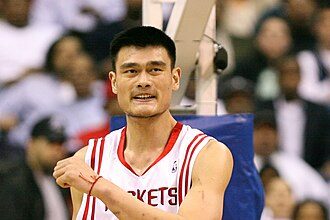 No. 3 Illinois overwhelms Penn with 65-point second half