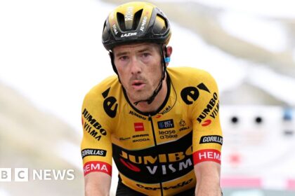 Olympic cyclist who ran over wife criticised for Porsche post