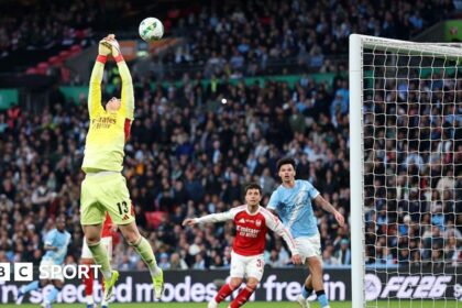The 'sentimental' goalkeeping call that cost Arsenal