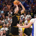 5 best moments of March Madness Round 2, from upsets to buzzer-beaters