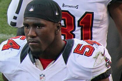 Buccaneers LB Lavonte David retires after 14 seasons