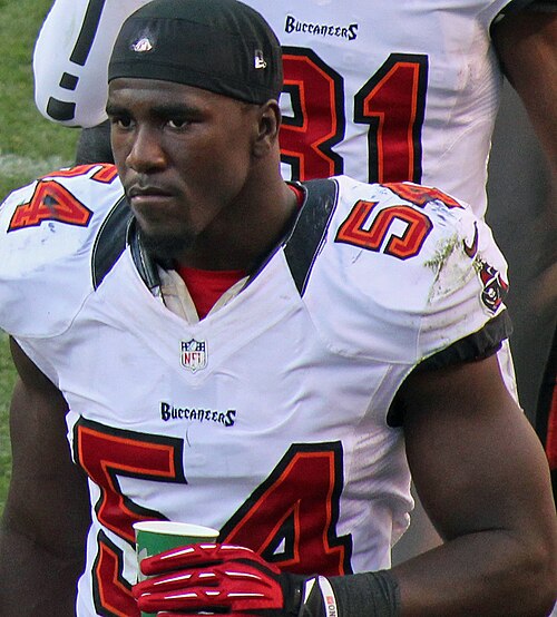 Buccaneers LB Lavonte David retires after 14 seasons