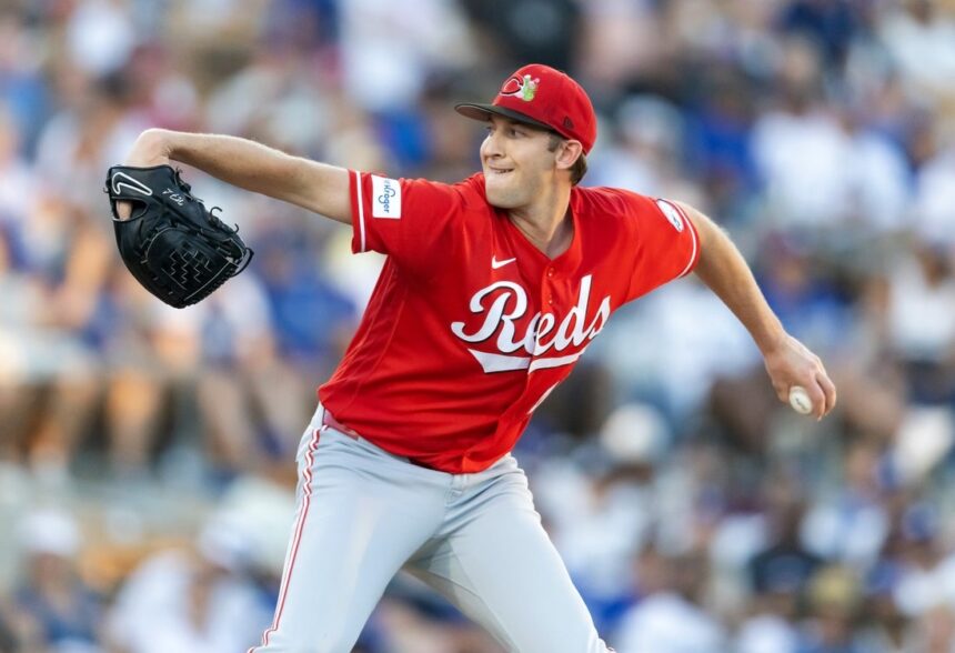 Reds place LHP Nick Lodolo (blister) on IL to begin season