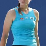 Elena Rybakina takes down Jessica Pegula to reach Miami Open semis