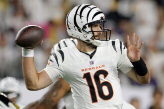 Joe Flacco, 41, calls out 'dumb' NFL teams for not making him a starting quarterback