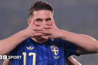 Gyokeres hat-trick lifts Sweden as Kosovo keep dream alive