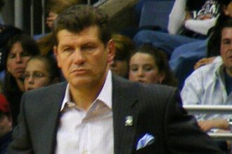 Auriemma: Title IX 'pretty much out the window'