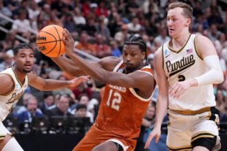 Last-second tip-in lifts No. 2 Purdue past Texas