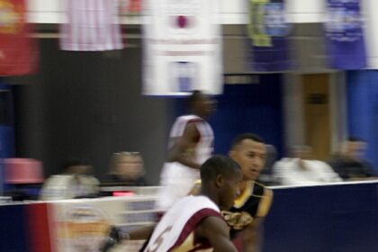 Lydia Ko fires 60 for early lead at Ford Championship