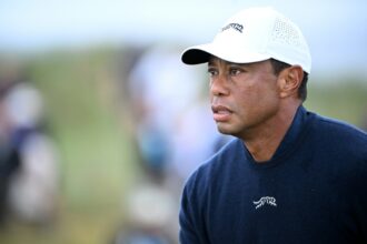 Tiger Woods arrested, charged with DUI after Florida crash: police