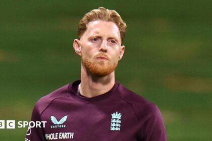Cheek injury delays Stokes' return until May