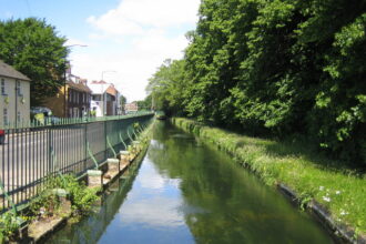 Mariners' Cole Young vies to continue power display vs. Guardians