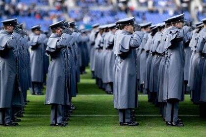 Predictions, previews for Saturday's Elite Eight