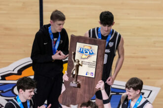 Three bounces off rim later, Parke Heritage is a state champion for first time