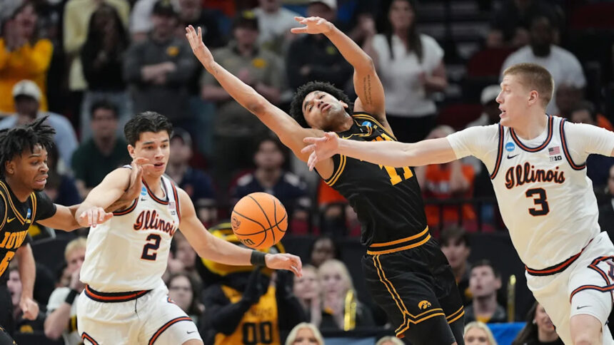 Illinois defeats Iowa, advances to Final Four in March Madness tournament