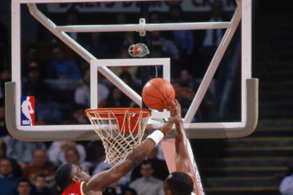 Brooklyn Nets jersey history No. 50 - Adrian Caldwell (1996)