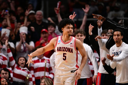 No. 1 Arizona books first Final Four appearance in 25 years with 79-64 Elite 8 win over No. 2 Purdue