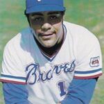 Braves' Smith hits walk-off days after mom's death