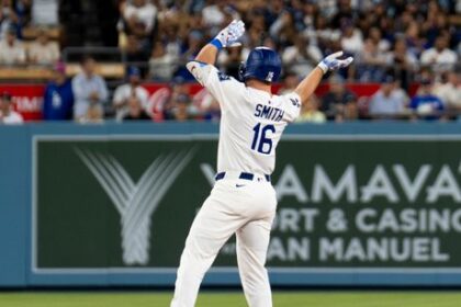 Dodgers star Will Smith reacts to go-ahead birthday homer